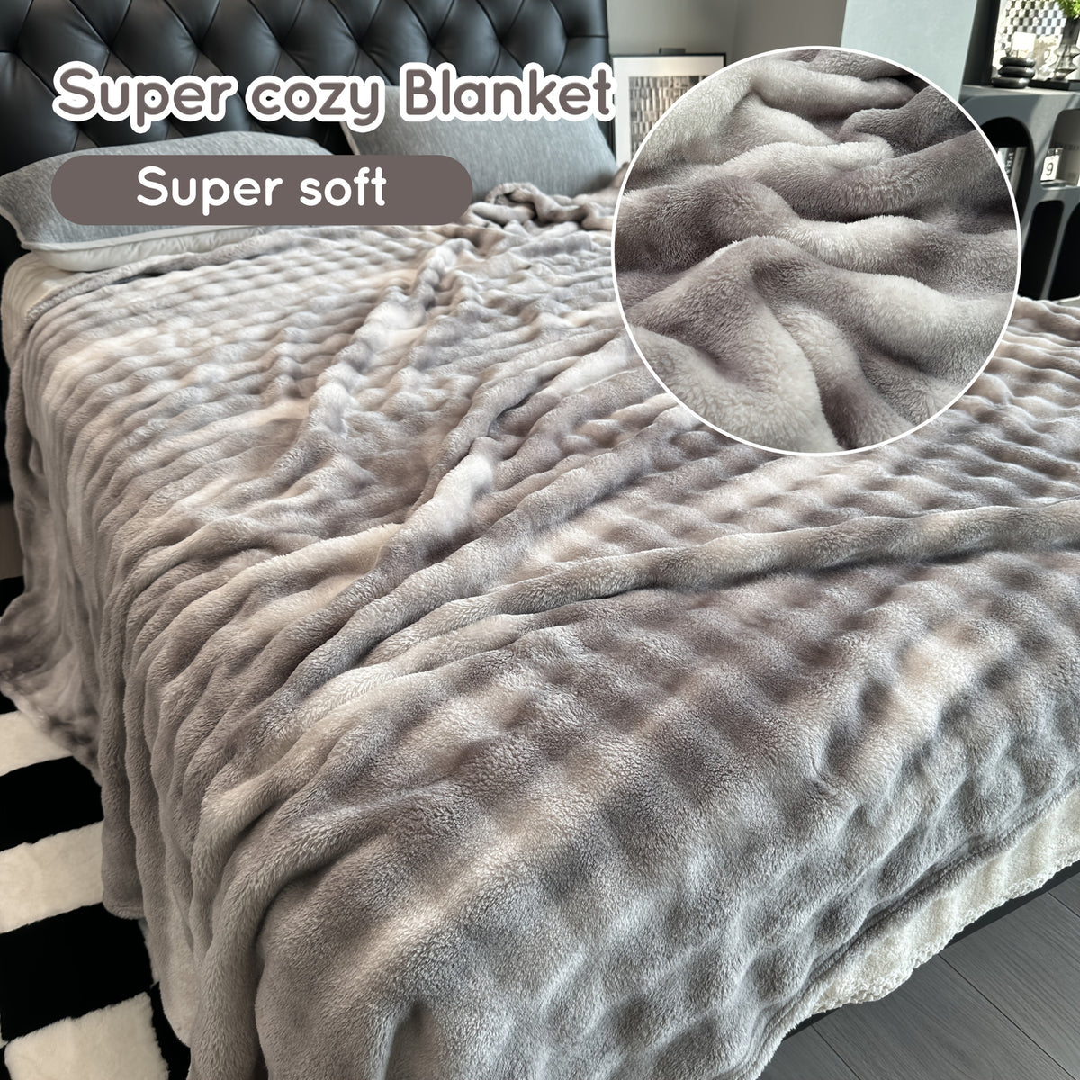 Super Soft Bubble Faux Rabbit Fur Blanket, Machine Washable, All-Season, Heavyweight Winter Blankets Cheap, Queen/King Sizes, Suitable For Office, Bedroom, Sofa, Travel, Double-Sided Usable, Pet Blanket, Small Blanket, Christmas, Halloween Gift