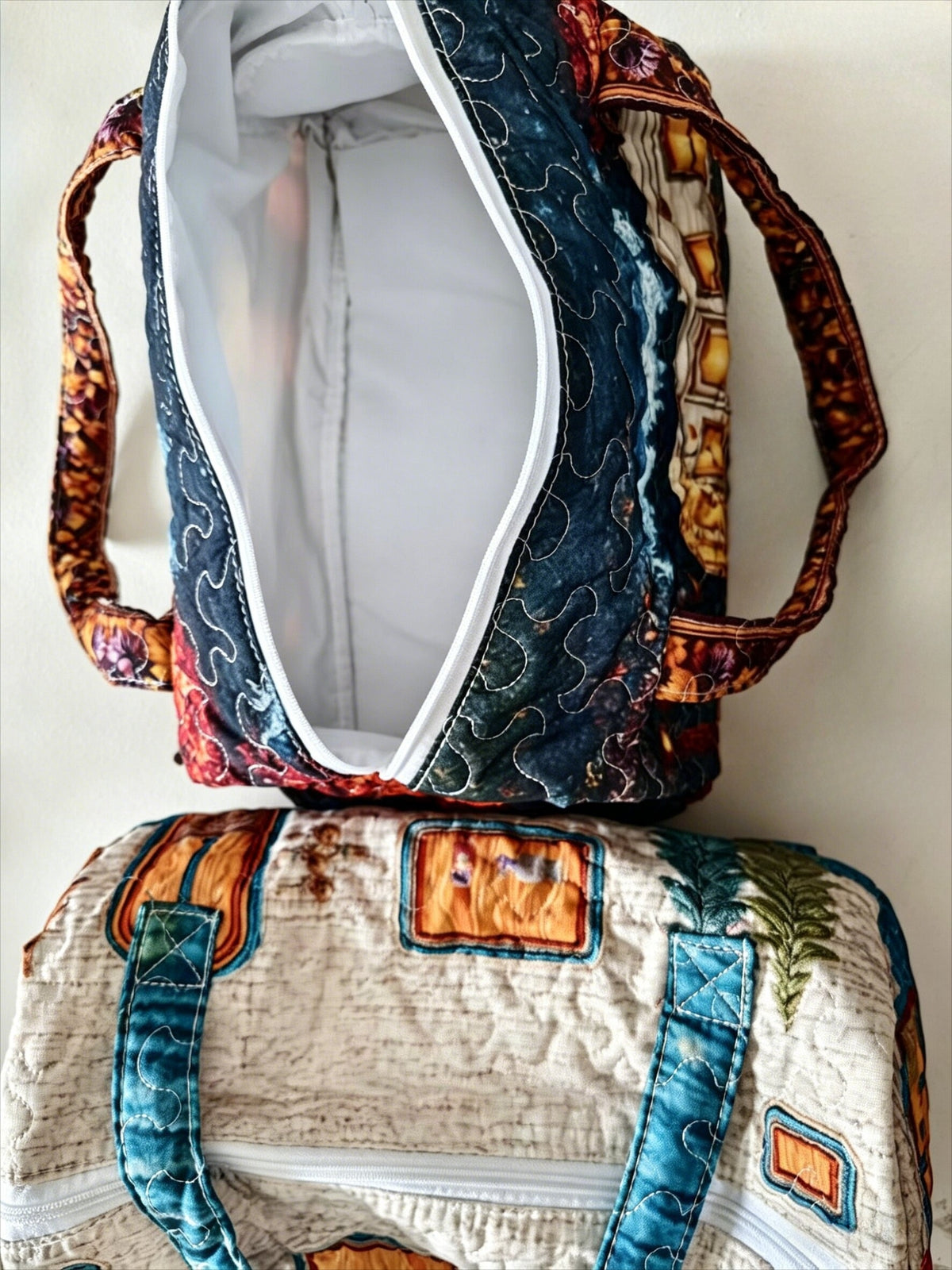 Boho Printed Weekend Travel Bag, Type A Shoulder Strap Tote with Flat Vintage-Inspired Styling for Overnight Trips and Gym Packing, No Sequins or Raised Texture