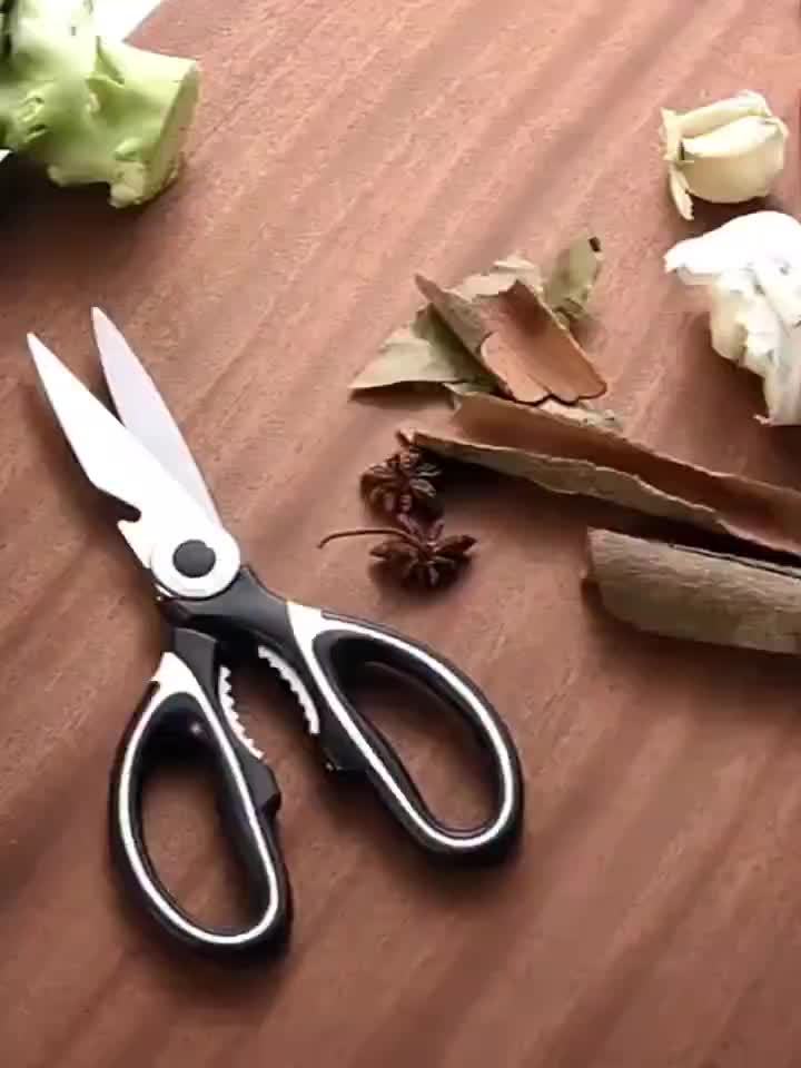 Multifunctional Poultry Shears with Stainless Steel Blades and Ergonomic Handle, Single Pair of Kitchen Scissors for Chicken, Duck, Fish and BBQ Meal Preparation